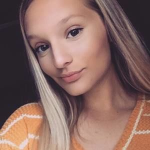 Meet your Posher, Mckayla